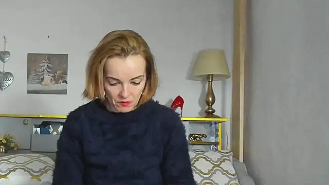 Snapshot of KateConner chatting on 02.23.25 KateConner online show from 02.23.25