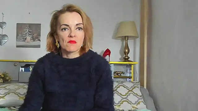 Snapshot of KateConner chatting on 02.23.25 KateConner online show from 02.23.25