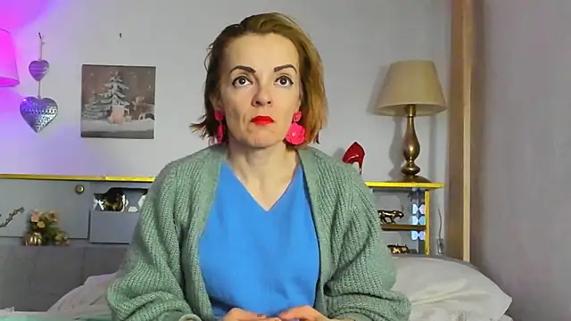 Snapshot of KateConner chatting on 02.25.25 KateConner online show from 02.25.25