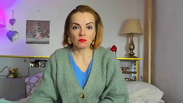 Snapshot of KateConner chatting on 02.25.25 KateConner online show from 02.25.25