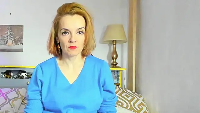 Snapshot of KateConner chatting on 03.01.25 KateConner online show from 03.01.25