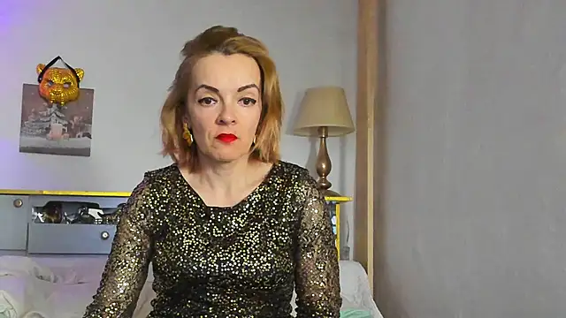 Snapshot of KateConner chatting on 03.10.25 KateConner online show from 03.10.25