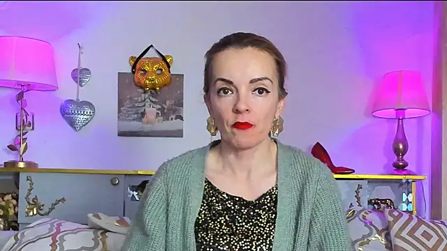 Snapshot of KateConner chatting on 03.20.25 KateConner online show from 03.20.25