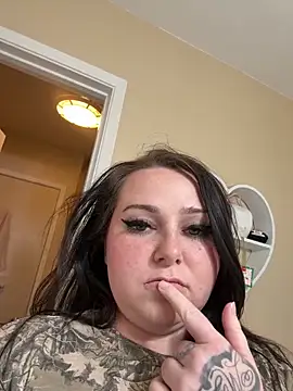 Kira tattoo online show from 02.21.26