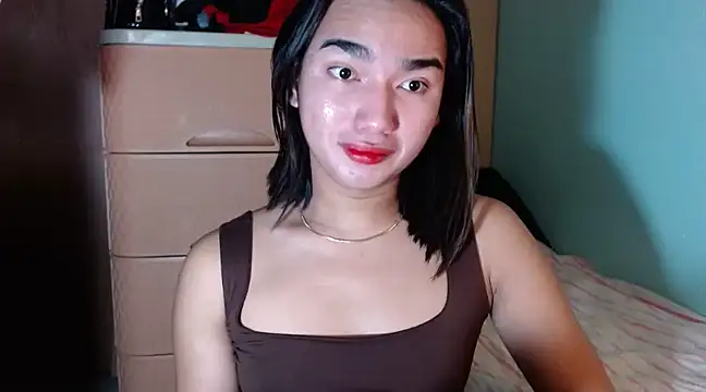 Snapshot of CasandraDiaz chatting on 01.22.25 CasandraDiaz online show from 01.22.25