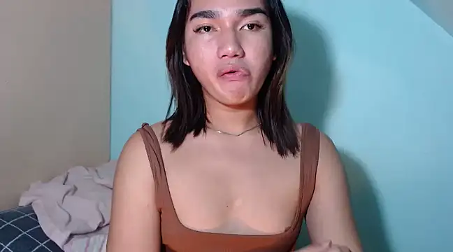 Snapshot of CasandraDiaz chatting on 03.04.25 CasandraDiaz online show from 03.04.25