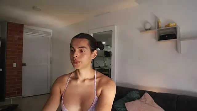  Vahos  online show from 10.02.25