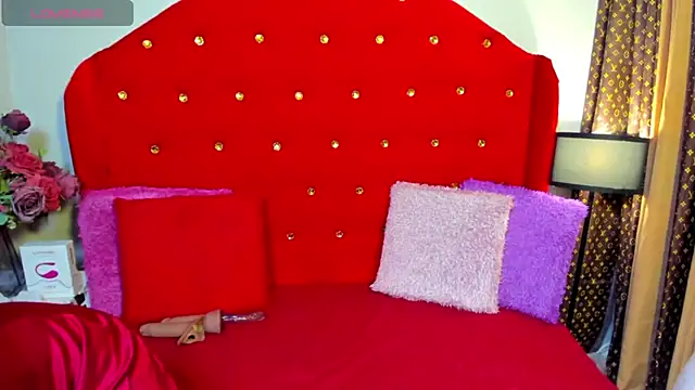 Snapshot of TranSEXUALDIVA chatting on 09.11.25 TranSEXUALDIVA online show from 09.11.25