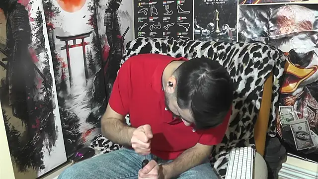 Snapshot of 00george chatting on 02.03.26 00george online show from 02.03.26