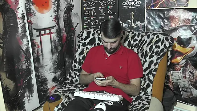 Snapshot of 00george chatting on 02.07.26 00george online show from 02.07.26