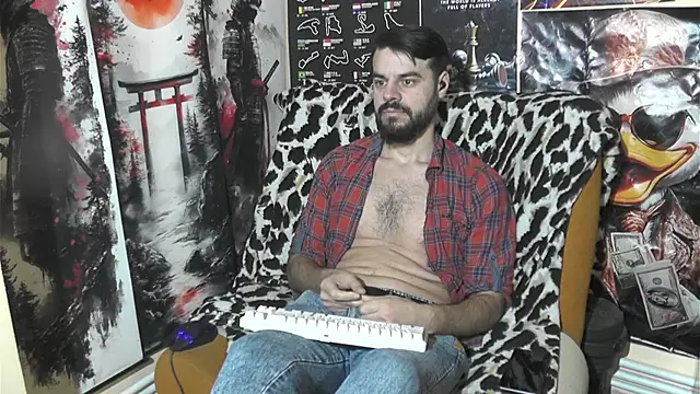 Snapshot of 00george chatting on 02.16.26 00george online show from 02.16.26