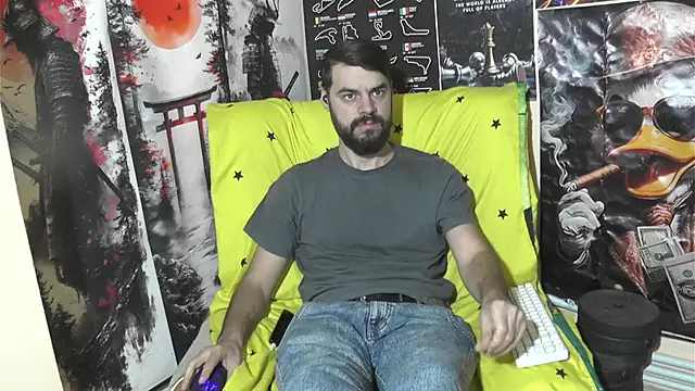 Snapshot of 00george chatting on 02.28.26 00george online show from 02.28.26