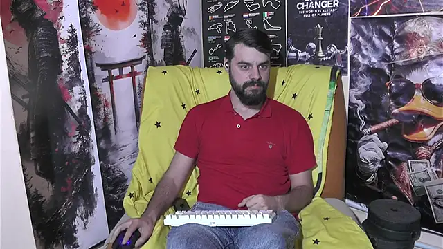 Snapshot of 00george chatting on 03.07.26 00george online show from 03.07.26