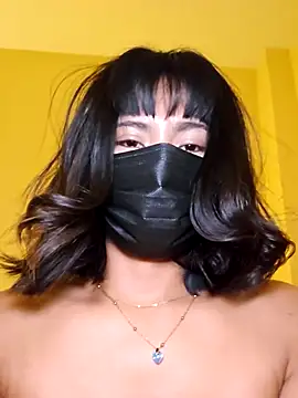 Snapshot of Latin_summer chatting on 12.18.25 Latin summer online show from 12.18.25