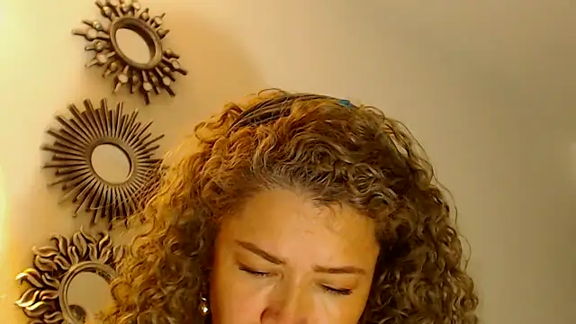 dalilasquirt1 online show from 07.14.26