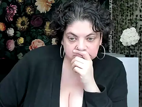 Exotic-Melons online show from 12.18.25