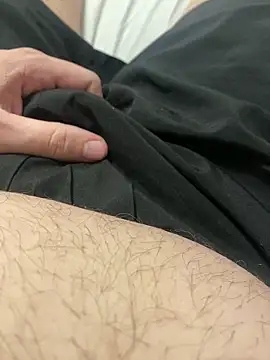 Snapshot of tunneltom chatting on 02.04.26 tunneltom online show from 02.04.26