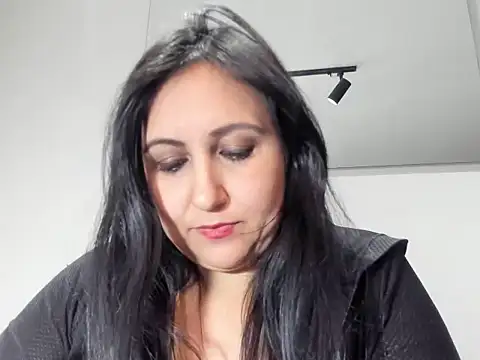 foxy-porn1 online show from 06.01.26