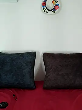 YOURSDEBORA online show from 10.01.25