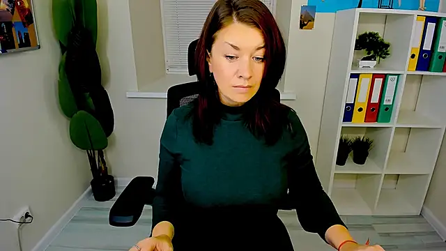 AnaMills online show from 09.24.25