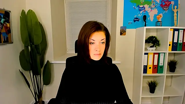 AnaMills online show from 10.06.25