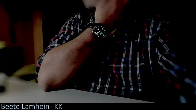  x rated  online show from 10.10.25