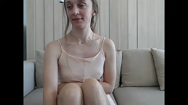 ShySchoolGirl online show from 03.20.25