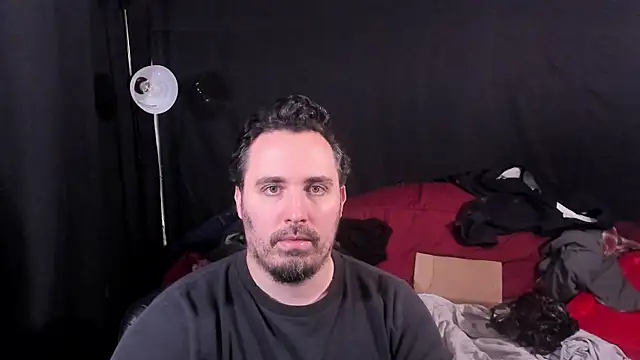 Metalstud online show from 12.15.25