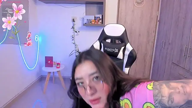 vaneelee online show from 02.12.25