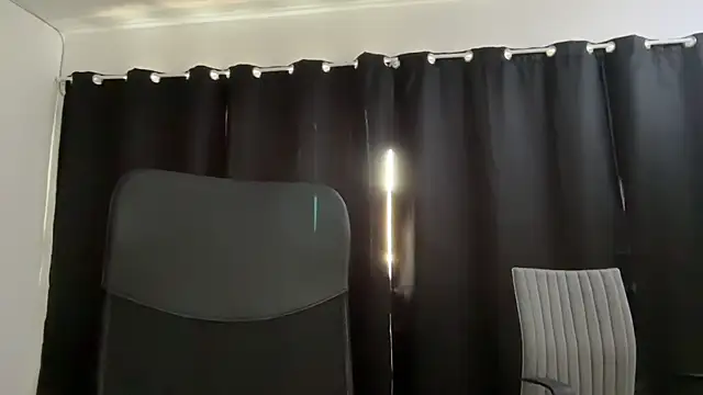 Snapshot of MarcellaGriffin chatting on 09.12.25 MarcellaGriffin online show from 09.12.25