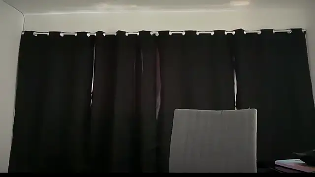 Snapshot of MarcellaGriffin chatting on 10.09.25 MarcellaGriffin online show from 10.09.25