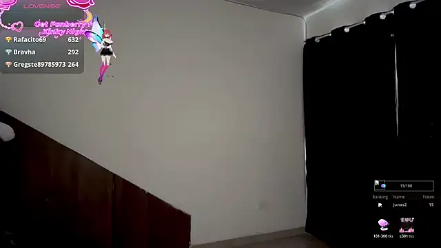 Snapshot of MarcellaGriffin chatting on 12.04.25 MarcellaGriffin online show from 12.04.25