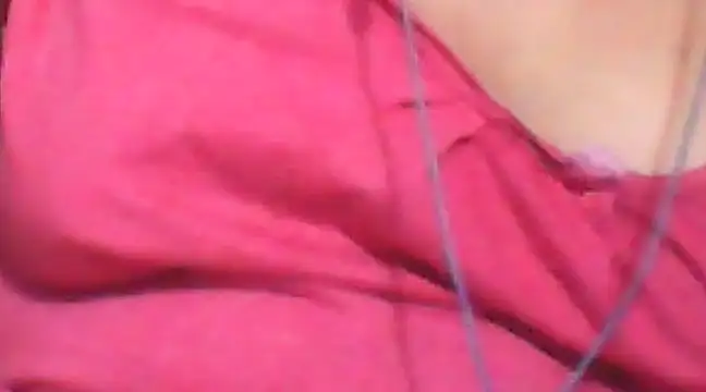 Snapshot of giga-bite chatting on 01.19.25 giga-bite online show from 01.19.25