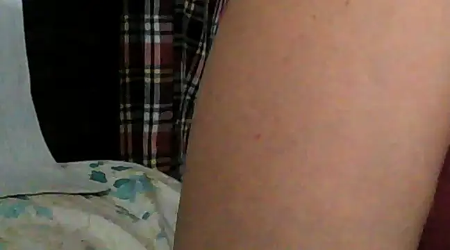 Snapshot of giga-bite chatting on 01.26.25 giga-bite online show from 01.26.25