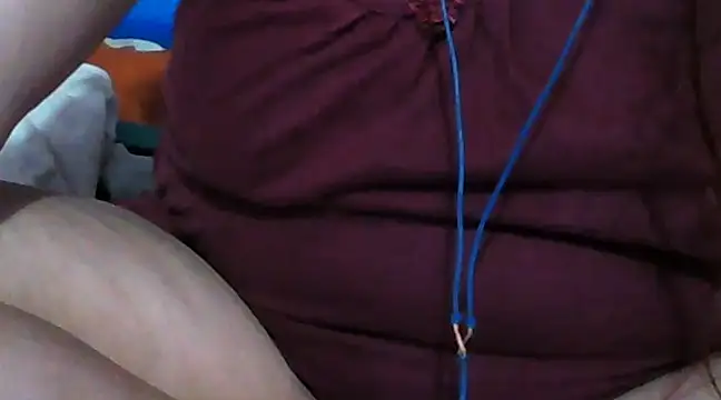 Snapshot of giga-bite chatting on 02.10.25 giga-bite online show from 02.10.25