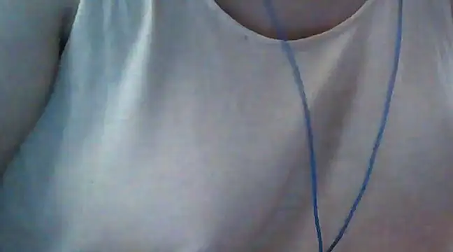 Snapshot of giga-bite chatting on 03.06.25 giga-bite online show from 03.06.25