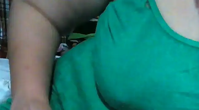 Snapshot of giga-bite chatting on 03.14.25 giga-bite online show from 03.14.25