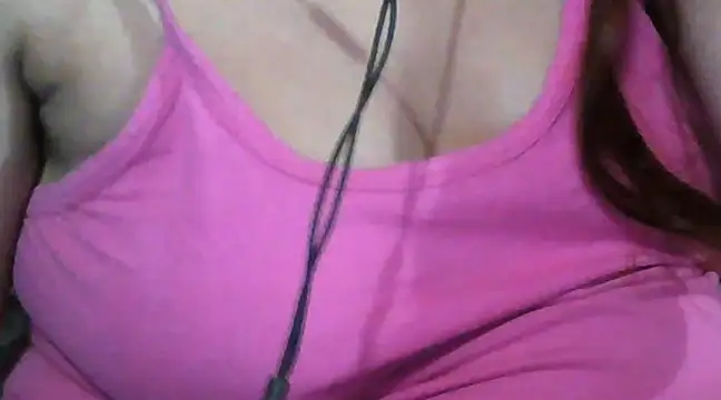 Snapshot of giga-bite chatting on 03.17.25 giga-bite online show from 03.17.25