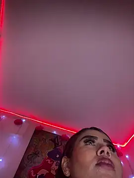 Emma Brown 12 online show from 02.23.25