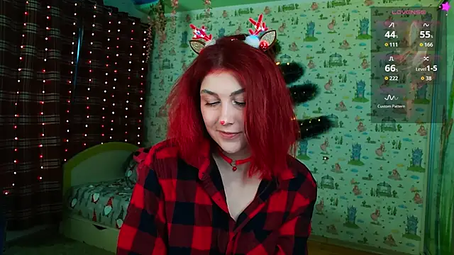 SmokyRose online show from 12.17.25