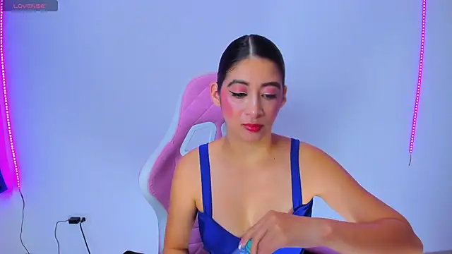 MeganWhite3 online show from 03.11.25