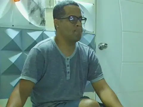 thesugar32 online show from 10.12.25