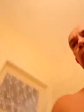 Snapshot of bigcock_marusz chatting on 01.27.25 bigcock marusz online show from 01.27.25