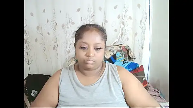 Snapshot of Indiantasha chatting on 11.29.25 Indiantasha online show from 11.29.25