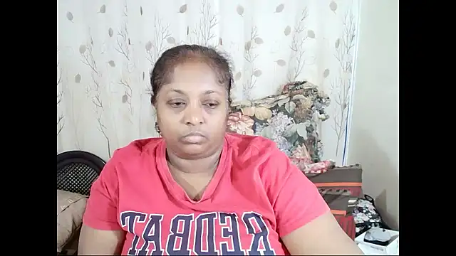Snapshot of Indiantasha chatting on 06.11.26 Indiantasha online show from 06.11.26