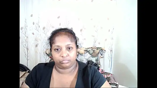 Snapshot of Indiantasha chatting on 06.23.26 Indiantasha online show from 06.23.26