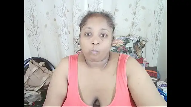 Snapshot of Indiantasha chatting on 07.12.26 Indiantasha online show from 07.12.26