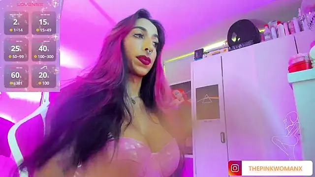 Snapshot of Theexoticgirl chatting on 12.08.24 Theexoticgirl online show from 12.08.24