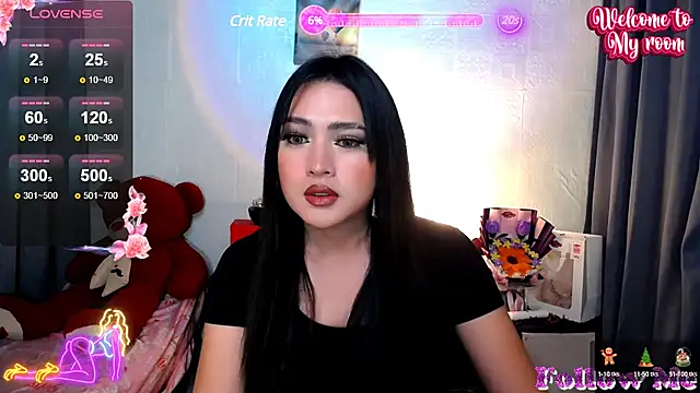 Snapshot of fuckhugecock chatting on 02.17.25 fuckhugecock online show from 02.17.25