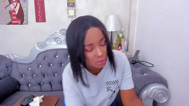 katherin cruz  online show from 04.22.26